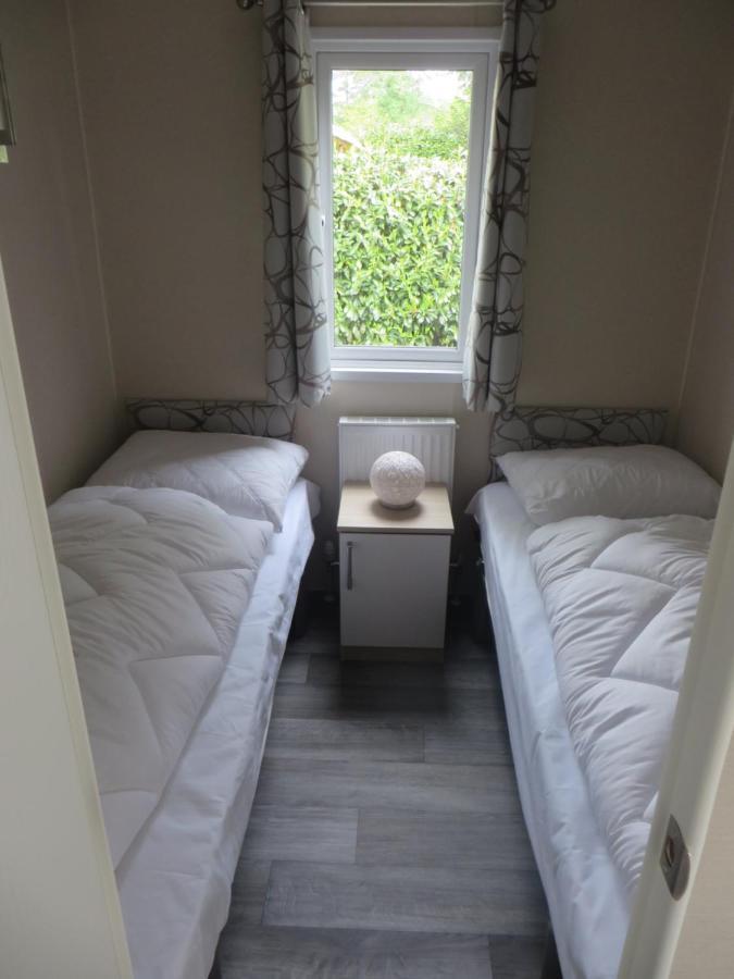ベークベーゲン Chalet Wanama. Gelegen Op Het Vakantiepark Het Lierderholt Op De Veluwe.ヴィラ エクステリア 写真