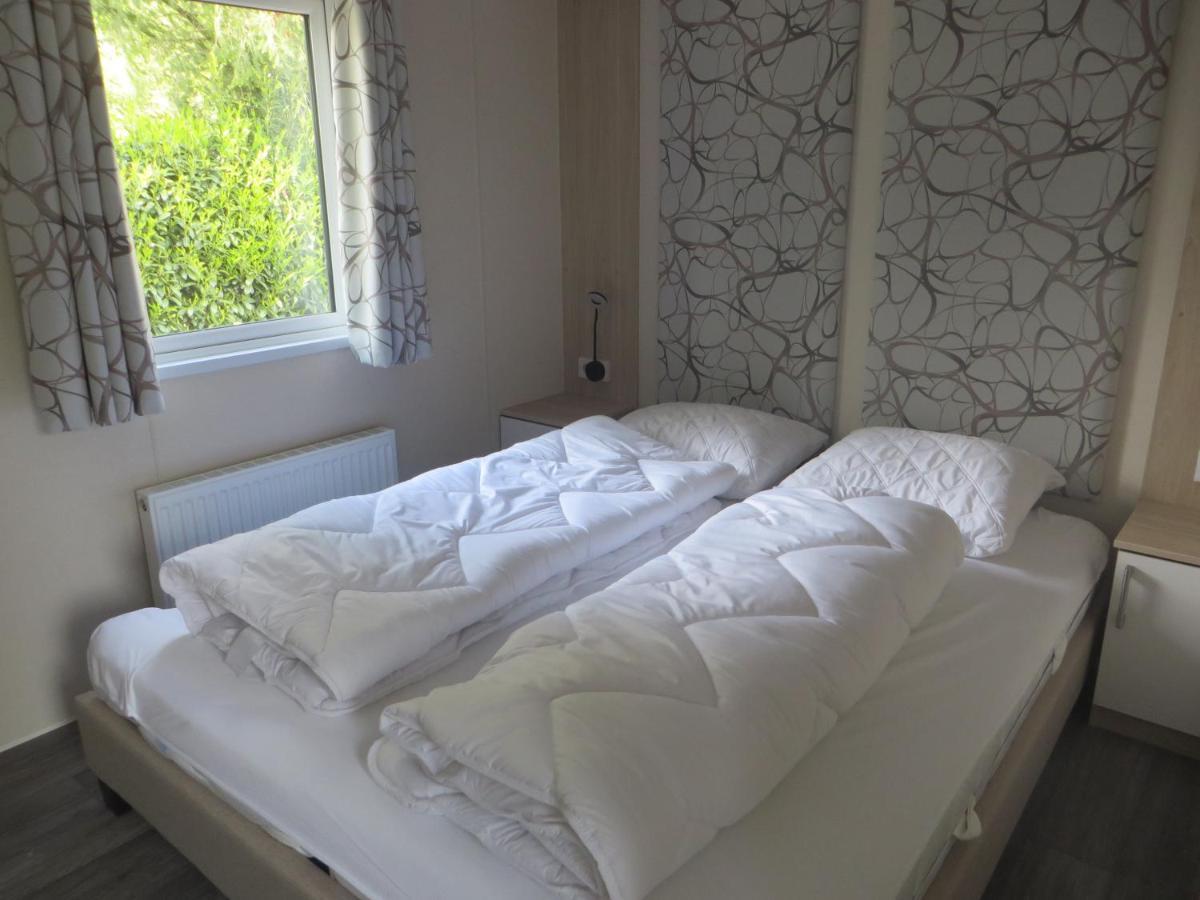 ベークベーゲン Chalet Wanama. Gelegen Op Het Vakantiepark Het Lierderholt Op De Veluwe.ヴィラ エクステリア 写真