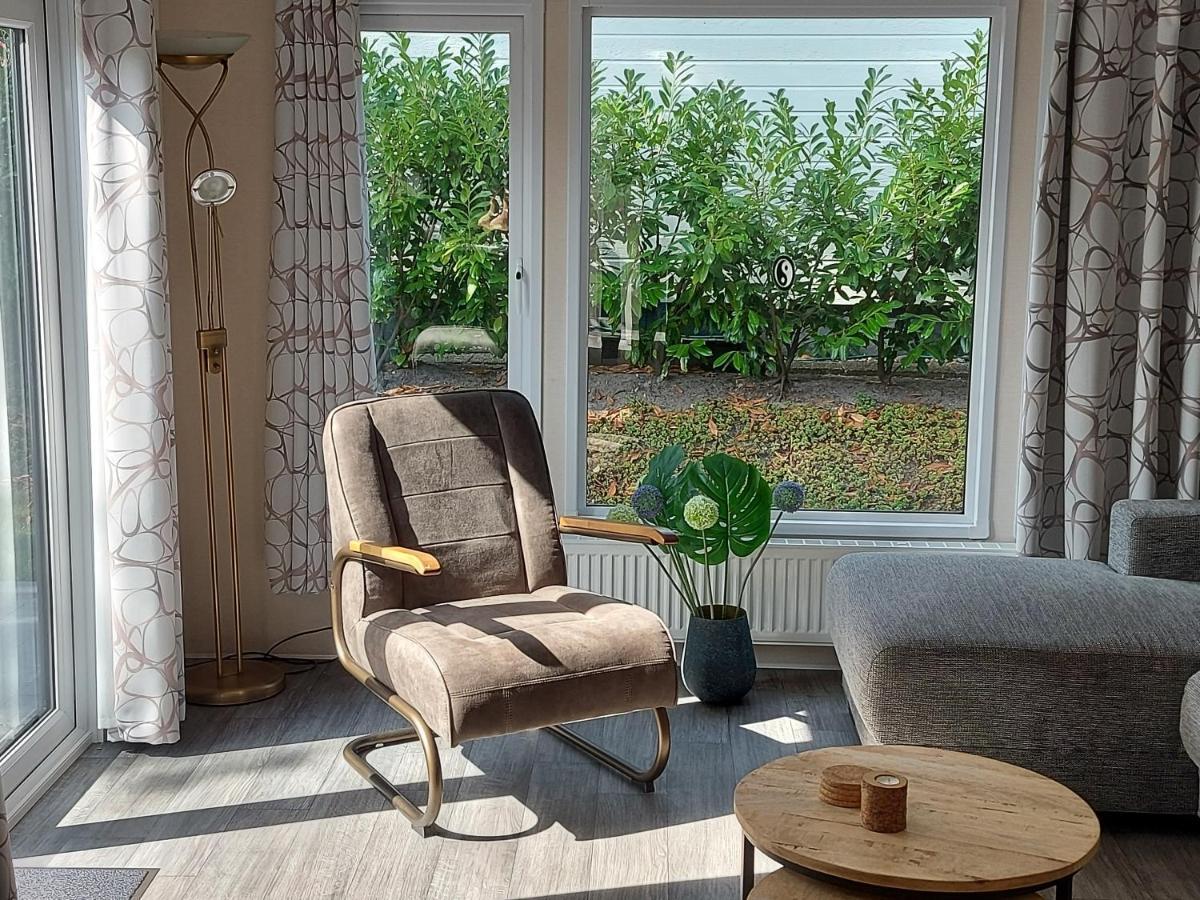 ベークベーゲン Chalet Wanama. Gelegen Op Het Vakantiepark Het Lierderholt Op De Veluwe.ヴィラ エクステリア 写真